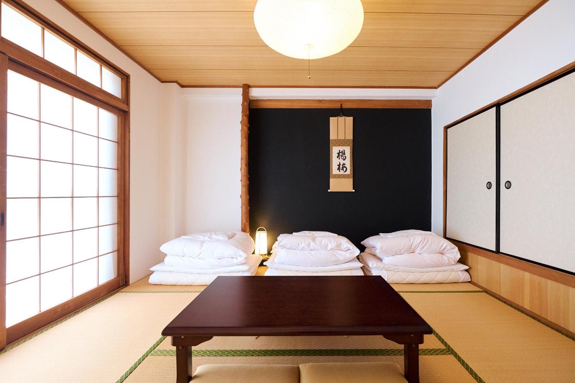 J-Hoppers Lake Biwa Guesthouse Otsu Habitación foto